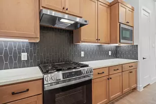 10906 Skyway Ln, Missouri City, TX 77459 - Photo 5