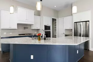 3427 Mckinney Ridge Dr, Houston, TX 77059 - Photo 11