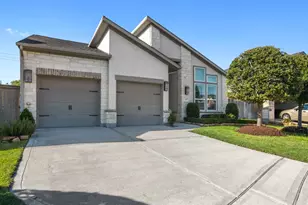 3427 Mckinney Ridge Dr, Houston, TX 77059 - Photo 3