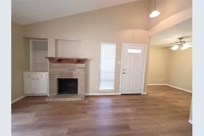 3500 Tangle Brush Drive #6, The Woodlands, TX 77381 - Photo 5