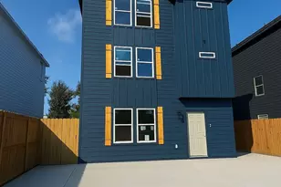 8021 Birmingham St, Houston, TX 77028 - Photo 21