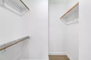 8021 Birmingham St, Houston, TX 77028 - Photo 9