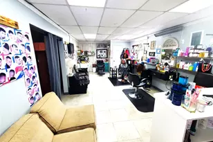 1714 Roman Forest Blvd, New Caney, TX 77357 - Photo 9