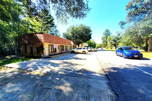 1714 Roman Forest Blvd, New Caney, TX 77357 - Photo 13