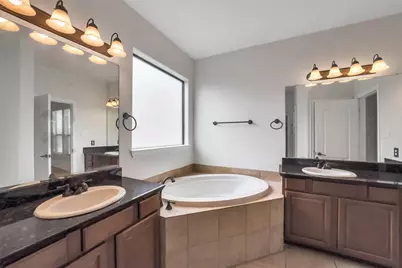 1335 Studer Street, Houston, TX 77007 - Photo 25