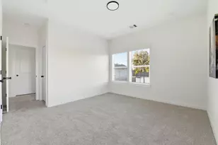 6417 Eastland St, Houston, TX 77028 - Photo 23