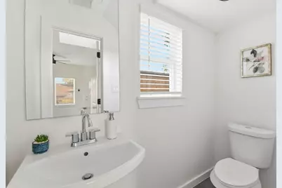 6417 Eastland Street #A, Houston, TX 77028 - Photo 25