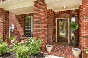 2141 Brittany Colony Dr, League City, TX 77573 - Photo 5