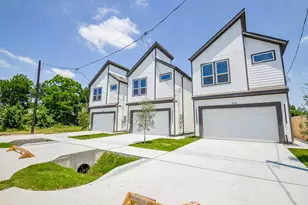 848 Lucky St, Houston, TX 77088 - Photo 3