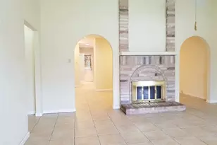 13915 Cravenridge Dr, Houston, TX 77083 - Photo 3