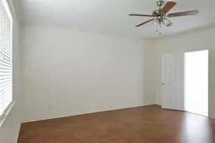 2023 Creek Run Dr, Pearland, TX 77584 - Photo 13