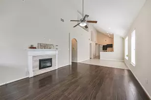 21611 Champagne Dr W, Porter, TX 77365 - Photo 3