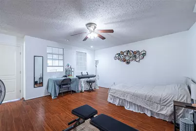 12633 Memorial Drive #236, Houston, TX 77024 - Photo 15