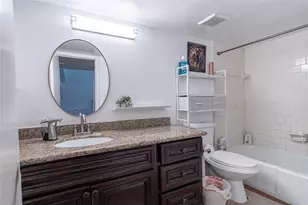 12633 Memorial Dr, Houston, TX 77024 - Photo 11