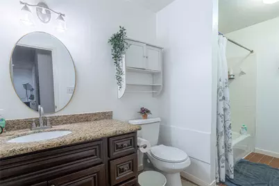 12633 Memorial Drive #236, Houston, TX 77024 - Photo 17