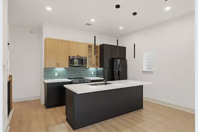 9819 Turnbow Street #D, Houston, TX 77029 - Photo 9