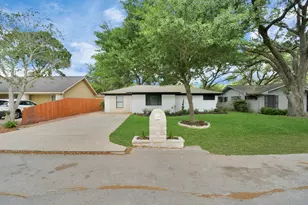 1906 Airline Dr, Katy, TX 77493 - Photo 1