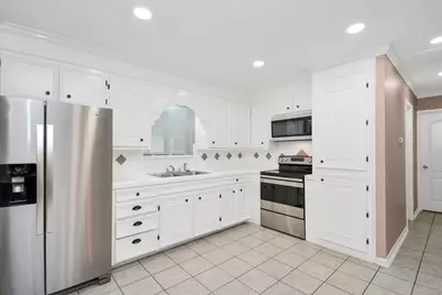 1906 Airline Drive, Katy, TX 77493 - Photo 9
