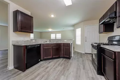 4203 Silver Ranch Road, Houston, TX 77014 - Photo 3