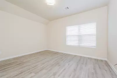 4203 Silver Ranch Road, Houston, TX 77014 - Photo 9