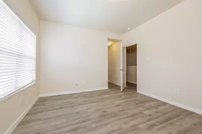 4203 Silver Ranch Road, Houston, TX 77014 - Photo 13