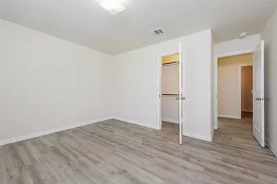 4203 Silver Ranch Road, Houston, TX 77014 - Photo 7