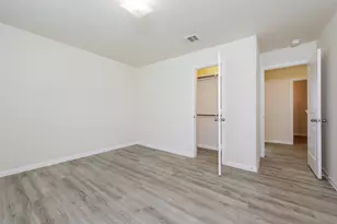 4203 Silver Ranch Rd, Houston, TX 77014 - Photo 7