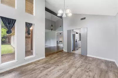 1502 20th Avenue N, Texas City, TX 77590 - Photo 7