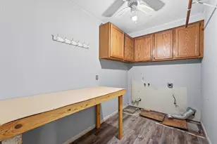 1502 20th Ave N, Texas City, TX 77590 - Photo 13
