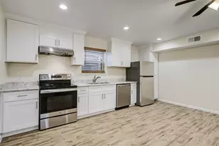 6212 Alderson, Houston, TX 77020 - Photo 1