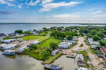 4301 20th Street N, Texas City, TX 77590 - Photo 9