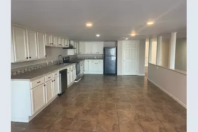 2116 Strand Street #205, Galveston, TX 77550 - Photo 7