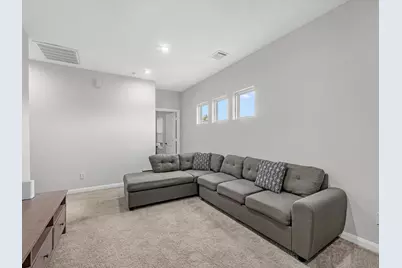 8407 James Franklin Street, Houston, TX 77088 - Photo 11
