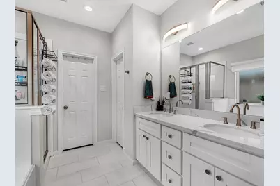 8407 James Franklin Street, Houston, TX 77088 - Photo 5