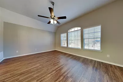 30826 Trinket Drive, Spring, TX 77386 - Photo 11