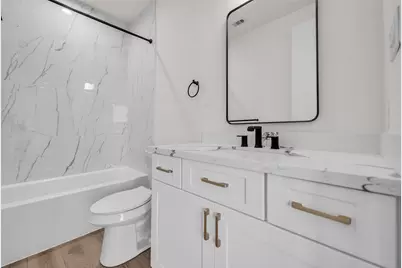 724 E 33rd Street, Houston, TX 77022 - Photo 23