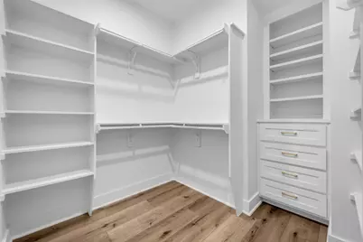 724 E 33rd Street, Houston, TX 77022 - Photo 21