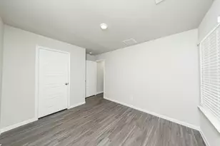 15631 Buffalo Mdw Ct, Houston, TX 77090 - Photo 11