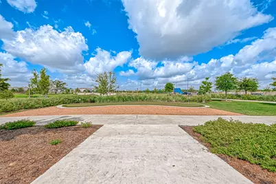 9905 Brickhouse Drive, Houston, TX 77080 - Photo 37
