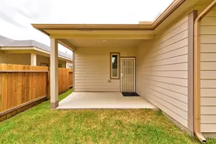 320 Emerald Thicket Ln, Houston, TX 77336 - Photo 23