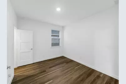 387 Westlake Terrace Drive, Conroe, TX 77304 - Photo 9