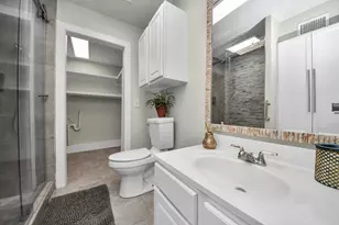 1114 W Cottage St, Houston, TX 77009 - Photo 21