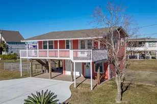 16618 Jean Lafitte Rd, Jamaica Beach, TX 77554 - Photo 3