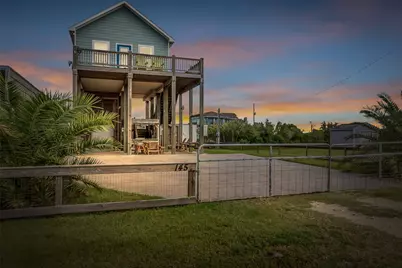 145 Jewel Drive, Port Bolivar, TX 77650 - Photo 3
