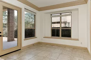 27 Tioga Pl, Tomball, TX 77375 - Photo 13