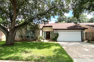 3118 Shawnee Dr, Sugar Land, TX 77479 - Photo 1