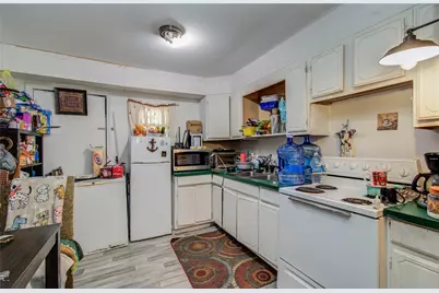 1108 W 9th Street #1110, Freeport, TX 77541 - Photo 9