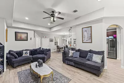 267 Freeman Boulevard, West Columbia, TX 77486 - Photo 9
