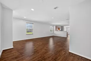 2730 Skyview Silver Dr, Houston, TX 77047 - Photo 9