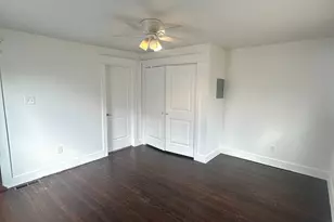 626 W 10th St, Dallas, TX 75208 - Photo 13